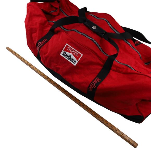 NWT Vintage Marlboro Unlimited Gear Wheeled Suit Case - Picture 5 of 7